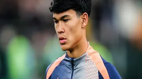 “中超名宿小克鲁伊夫受聘印尼足协，担任高级顾问”